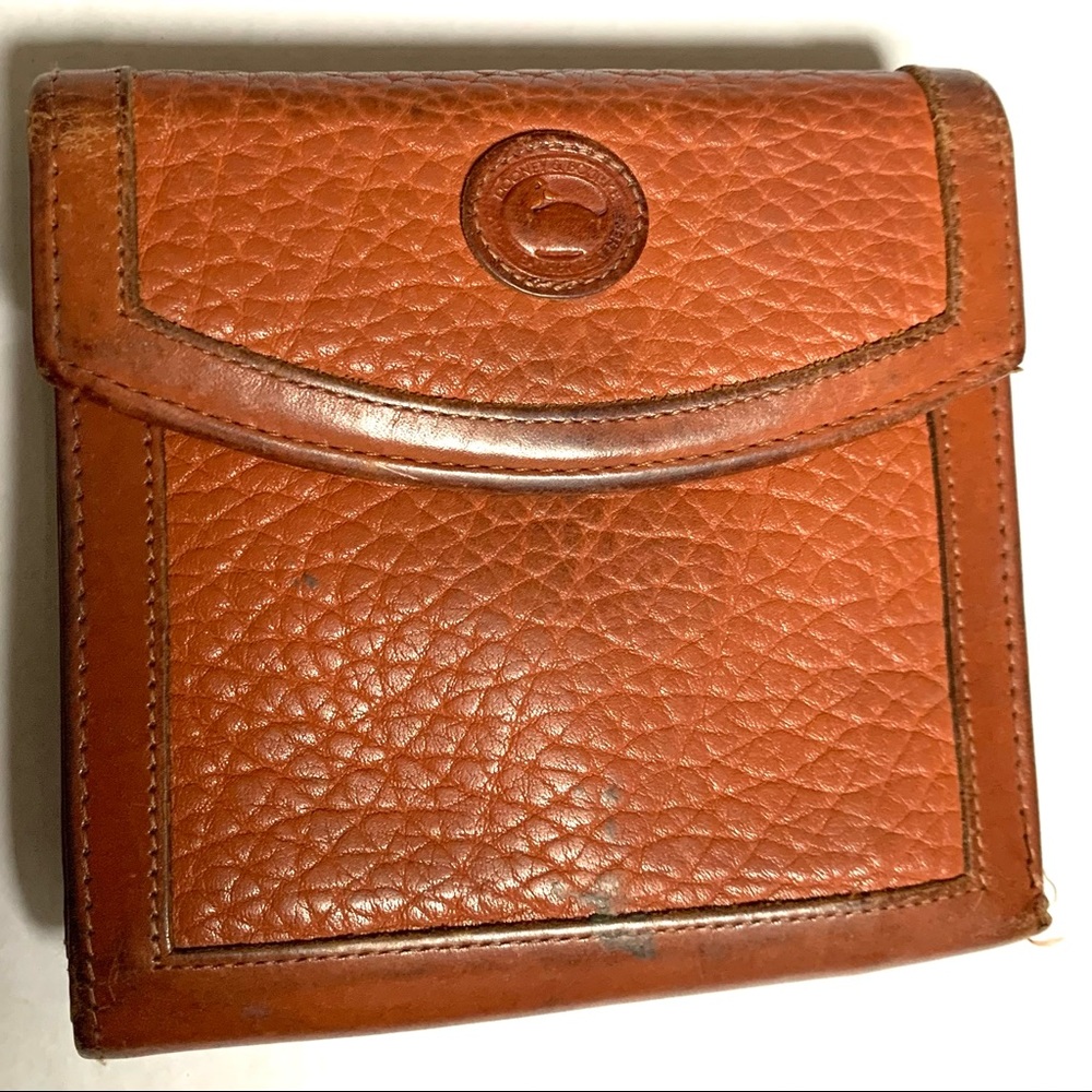 Dooney & Bourke Vintage Wallet Tan Credit Card Organizer Kisslock Coin Purse